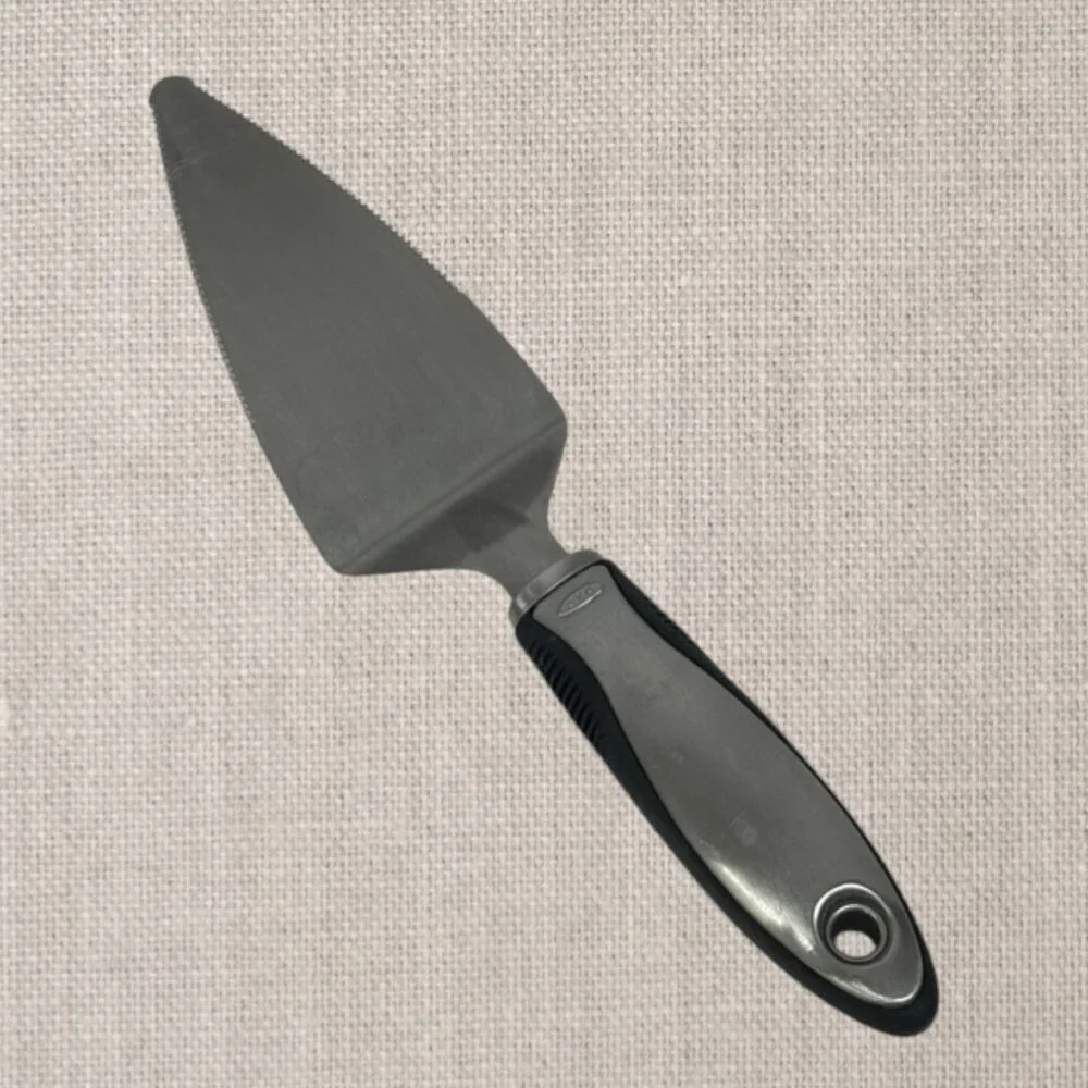 OXO Good Grips Stainless Heavy Duty Utensil Stainless Cake Dessert Server 10.5